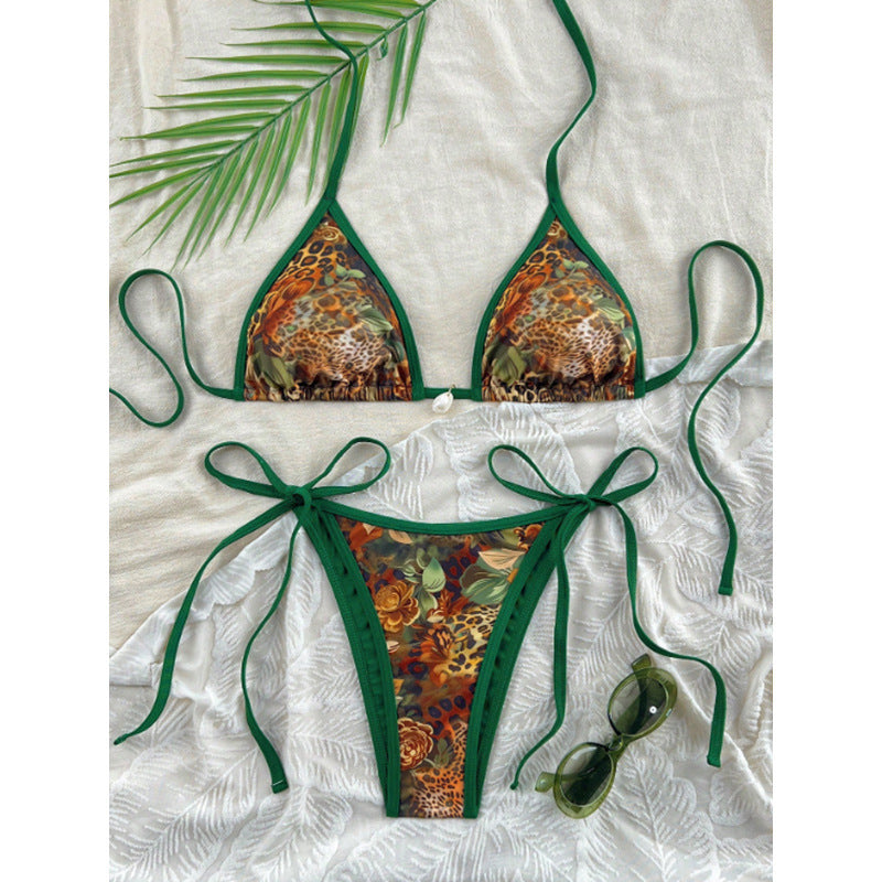 Damen Triangel-Bikini mit animalischem Muster und seitlichen Krawatten Echo Archiv