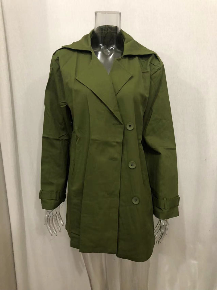 Herren nan leichter urbaner Trenchcoat mit zweireihiger Knopfleiste und lässiger Used-Optik Echo Archiv