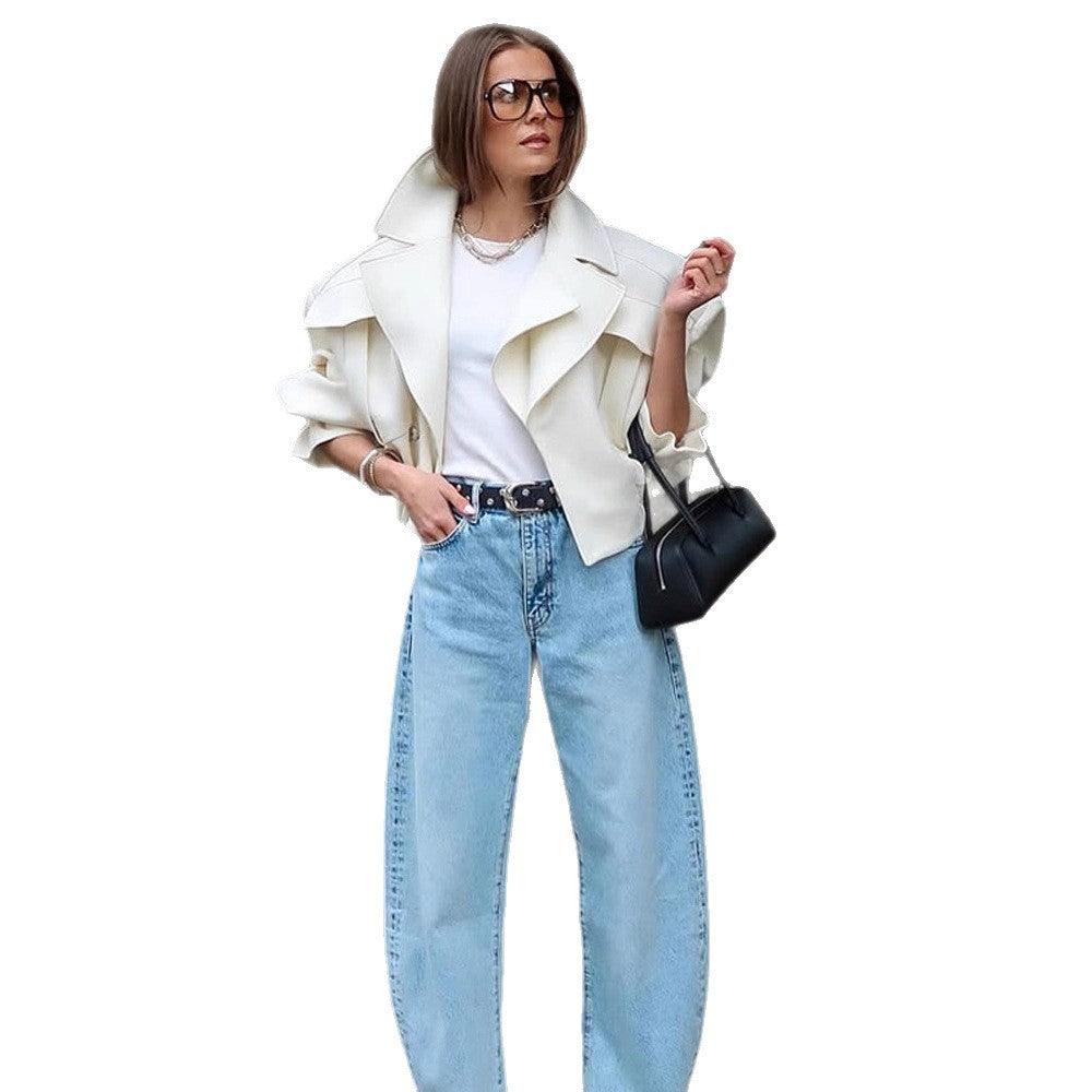 Damen Oversize-Boxy-Blouson mit voluminösen Ärmeln und hochgeschnittener Bundfaltenhose Echoarchiv