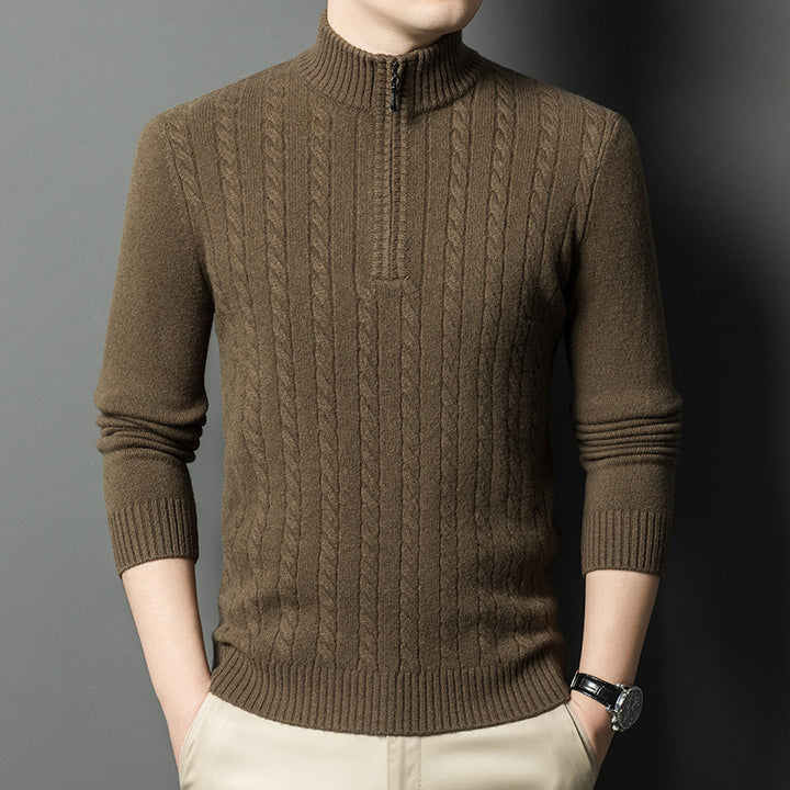 Herren eleganter Pullover mit Stehkragen und feinem Zopfmuster Echoarchiv