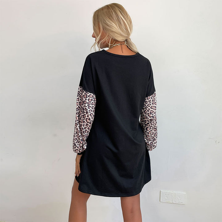 Damen Oversized Sweaterkleid mit Leo-Ärmeln und Rundhalsausschnitt Echoarchiv