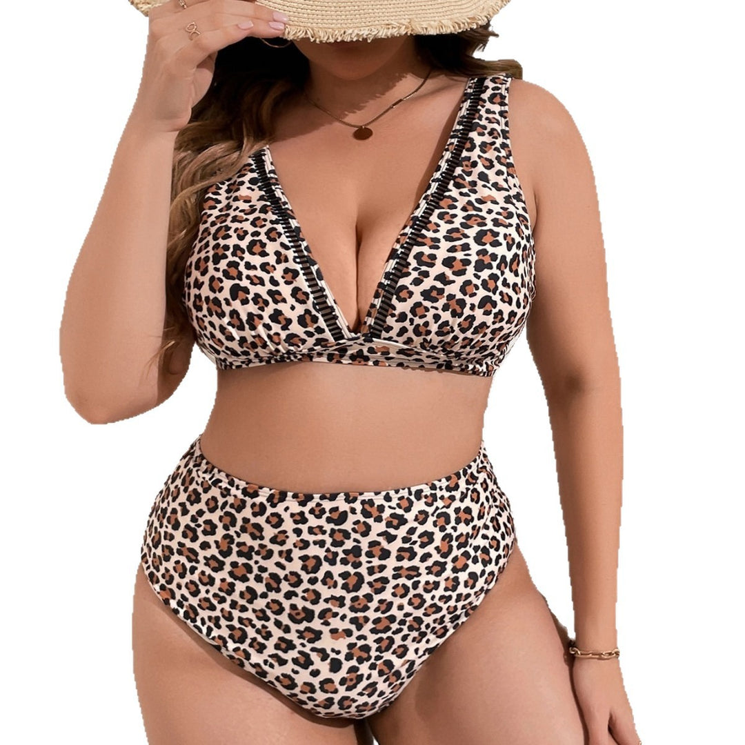 Damen Hochwertiges Bikini-Set mit aufregendem Leopardenmuster und elegantem Schnitt Echo Archiv