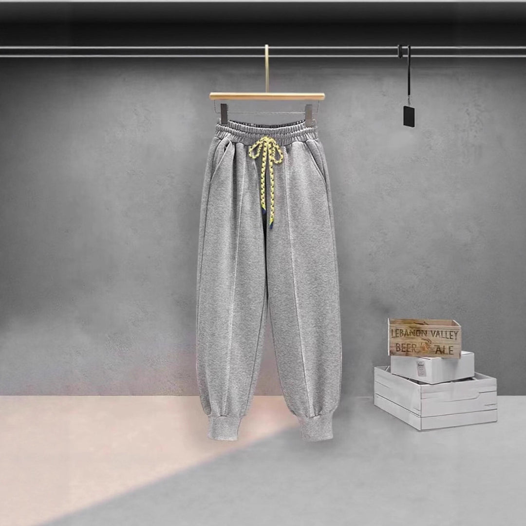 Damen Bequeme und stylische Jogginghose Echoarchiv