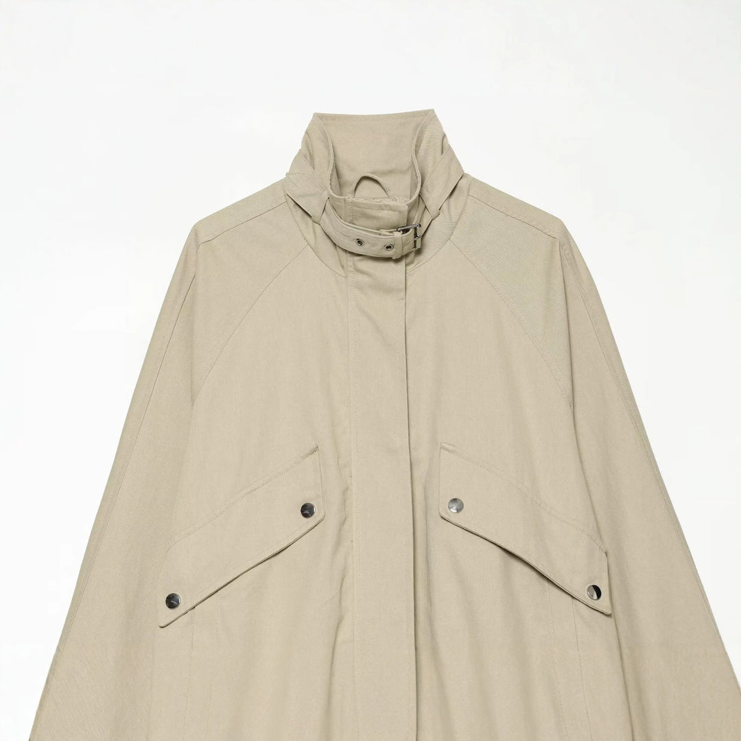 Damen Wasserabweisende Cropped-Utility-Jacke mit hohem Stehkragen und Karodetail an den Ärmelaufschlägen Echo Archiv