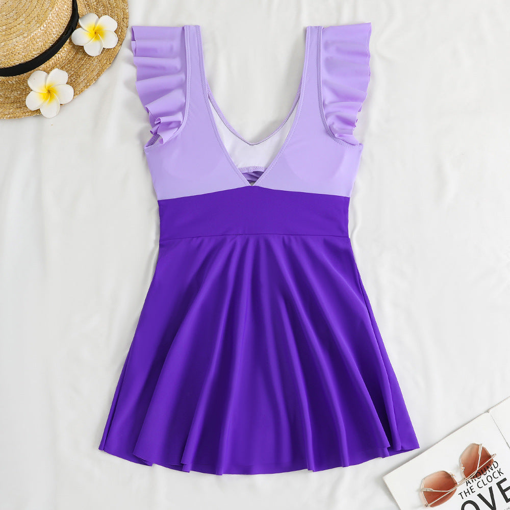Damen Einteiler-Badeanzug mit femininem Wickeldesign und Cut-Out-Details Echo Archiv