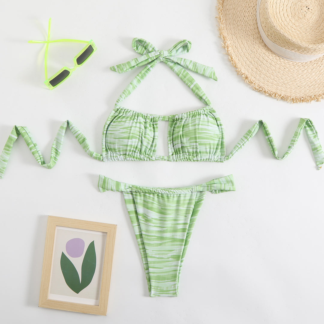Damen Bikini-Set mit verspieltem Rückendetail und floralem Muster Echo Archiv
