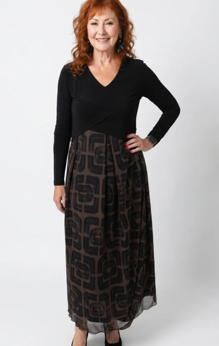 Damen nan V-Ausschnitt Maxikleid mit tailliertem Wickeloberteil und transparentem gemustertem Overlayrock Echo Archiv