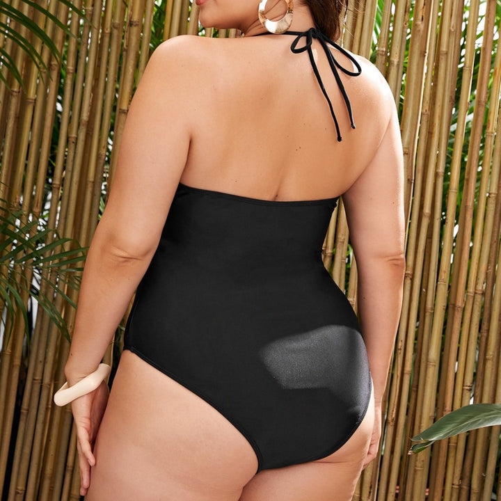 Damen Bademode mit tiefem V-Ausschnitt und trendigen Cut-Outs Echo Archiv