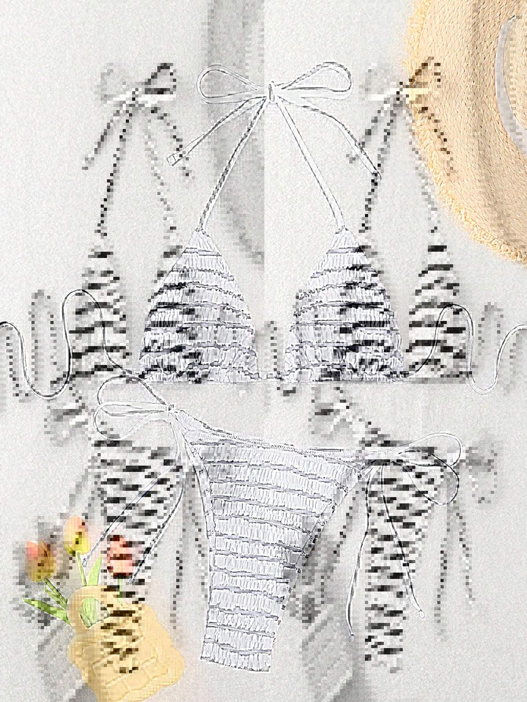 Damen Triangel-Bikini mit feinem Streifenmuster und raffinierten Bindebändern Echo Archiv