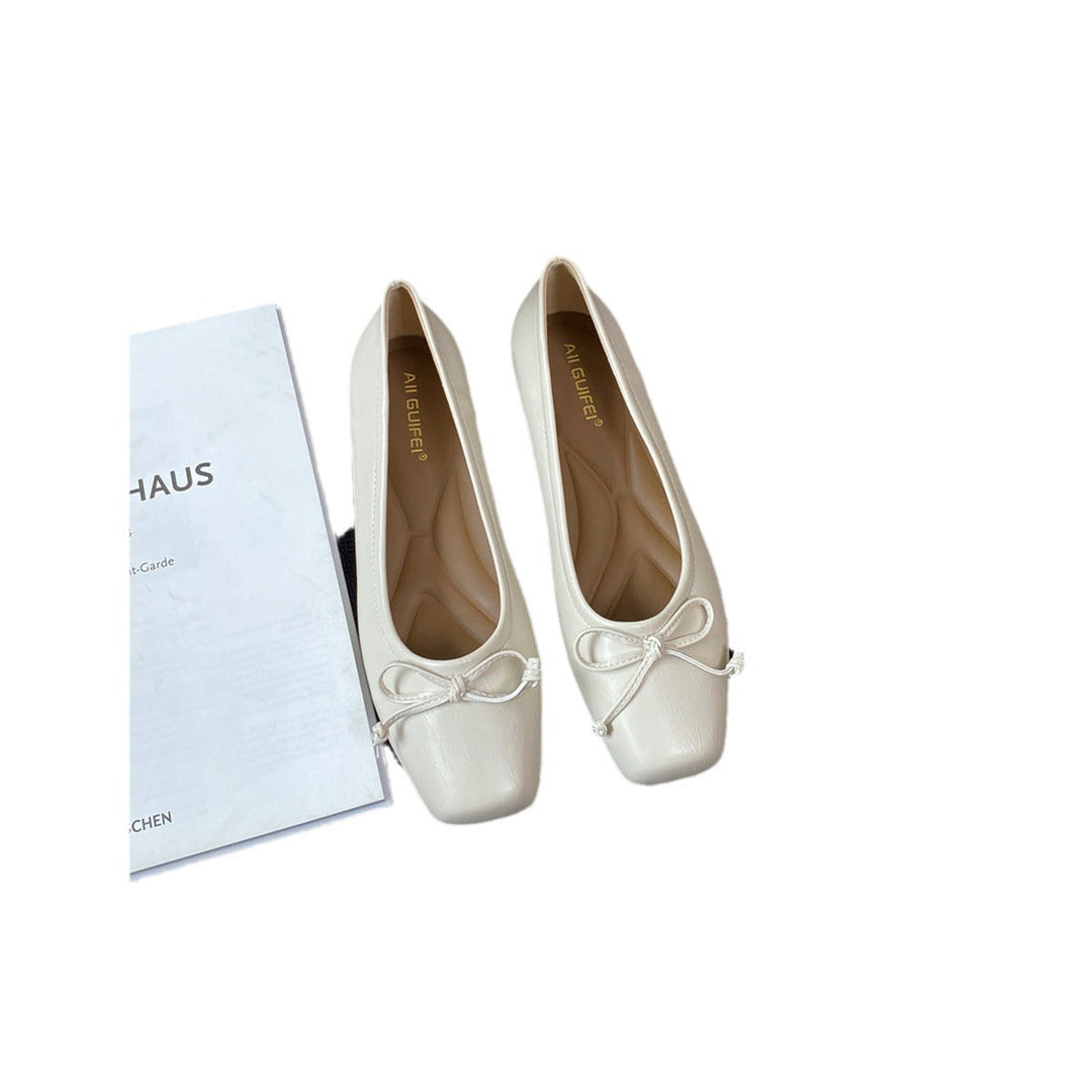 Damen klassisch geschnittene Ballerinas mit zierlichem Schleifenakzent und komfortabler Fußbettung Echoarchiv