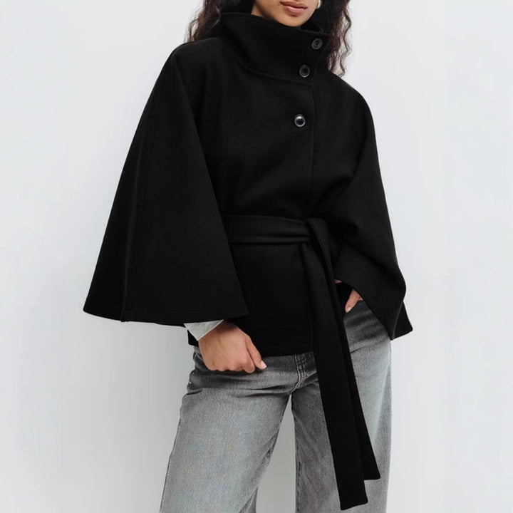 Damen Kurzmantel mit Stehkragen, tailliertem Gürtel und Kimonoärmeln – Célinea