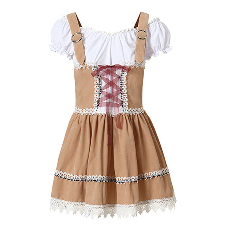 Damen nan bayerisch inspiriertes Minikleid mit geschnürter Korsage, Carmenbluse und Filzhut Echo Archiv
