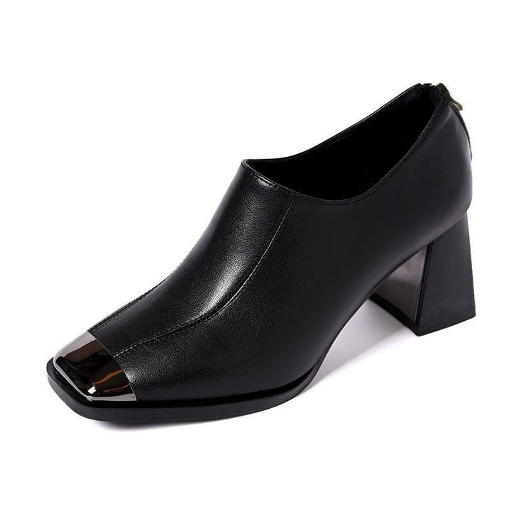 Damen Elegante Stiefeletten mit Blockabsatz und Glänzenden Akzenten Echo Archiv