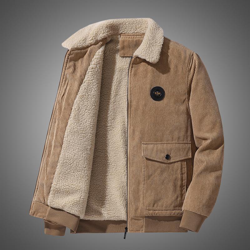 Herren Cordjacke mit durchgehendem Sherpafutter und Pattentaschen – Taviero