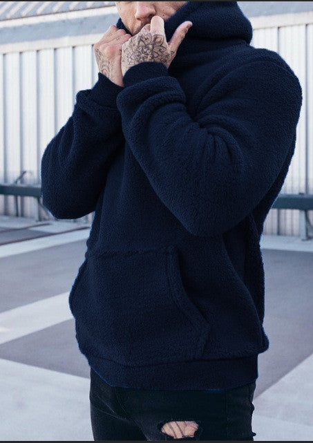 Herren Kapuzenpullover aus weichem Teddy-Material mit praktischer Kängurutasche Echoarchiv