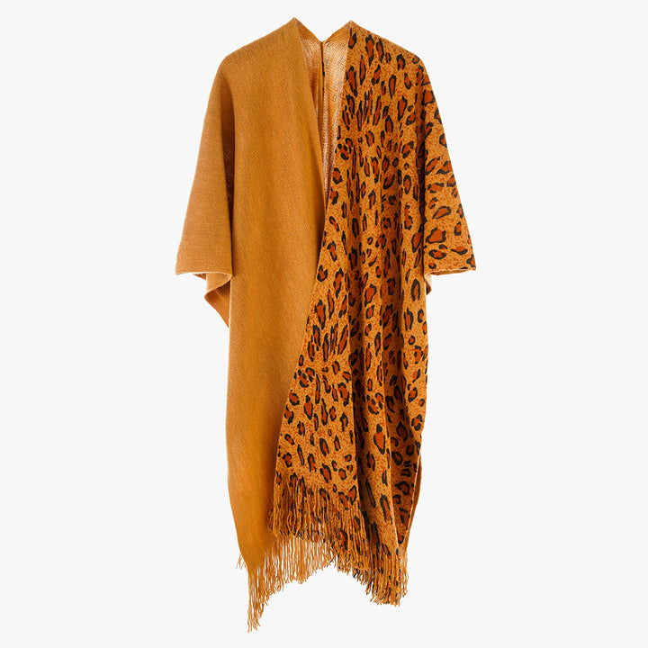 Damen Reversibler Capeponcho mit Leo-Jacquard, Fransen und kastigem Oversize-Schnitt – Célinea