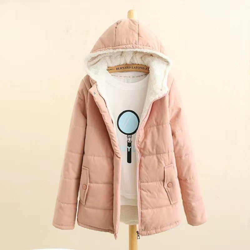 Damen gesteppte Kapuzenjacke mit Teddyfutter, verdeckter Druckknopfleiste und Pattentaschen – Célinea