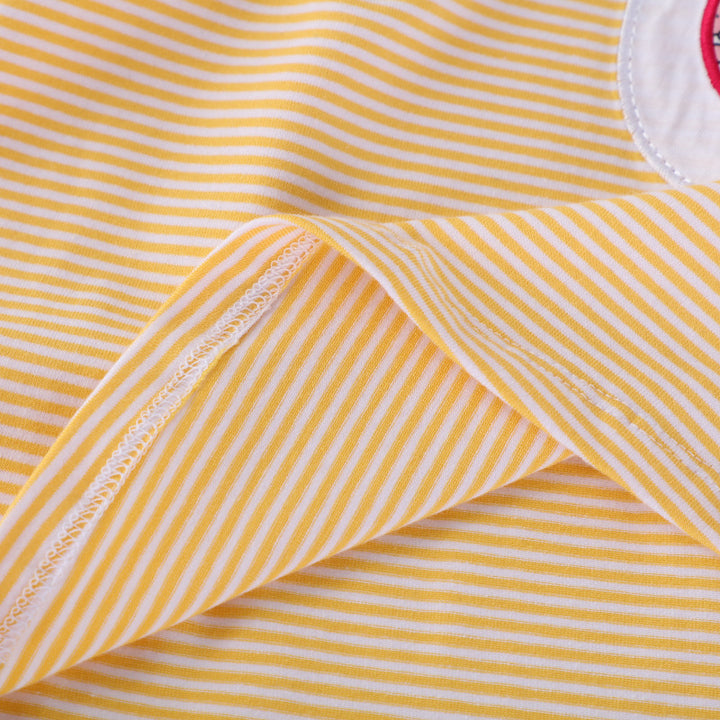 Mädchen Freizeitkleid mit liebevollen Entenapplikationen Echo Archiv