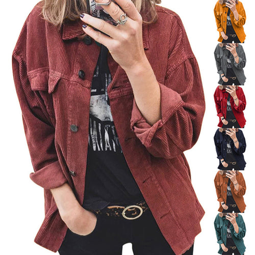 Damen nan Oversize Cordjacke mit aufgesetzten Taschen und klassischer Knopfleiste Echo Archiv