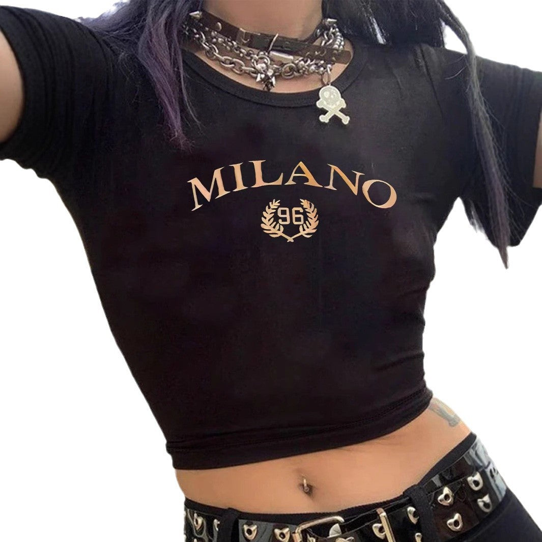 Damen Crop-T-Shirt mit kreativem Totenkopf-Design und figurbetontem Schnitt Echo Archiv