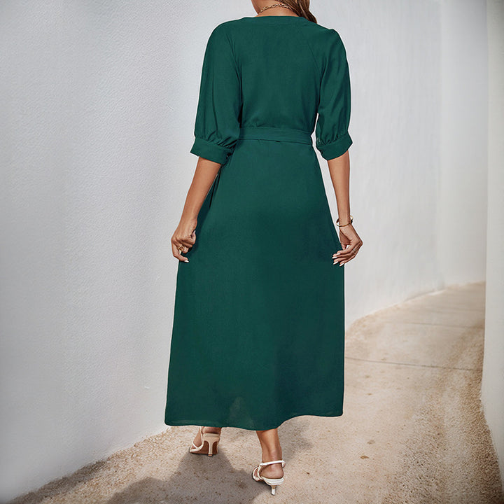 Damen Midikleid mit durchgehender Knopfleiste, V-Ausschnitt und D-Ring-Taillengürtel Echoarchiv