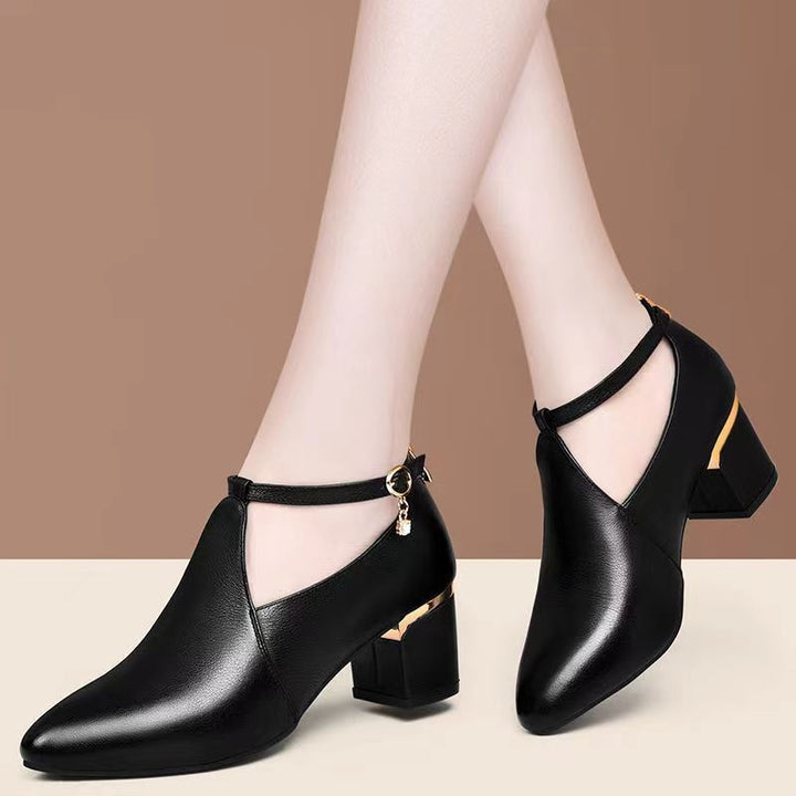 Damen nan spitz zulaufende Pumps mit Cut-Out, Knöchelriemchen, Fersenreißverschluss und mittelhohem Blockabsatz Echo Archiv