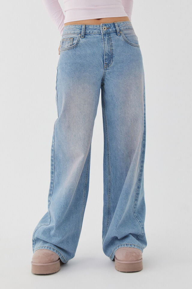 Damen nan weites Denim Hosenmodell mit tiefem Bund und weitem Schlag Echo Archiv