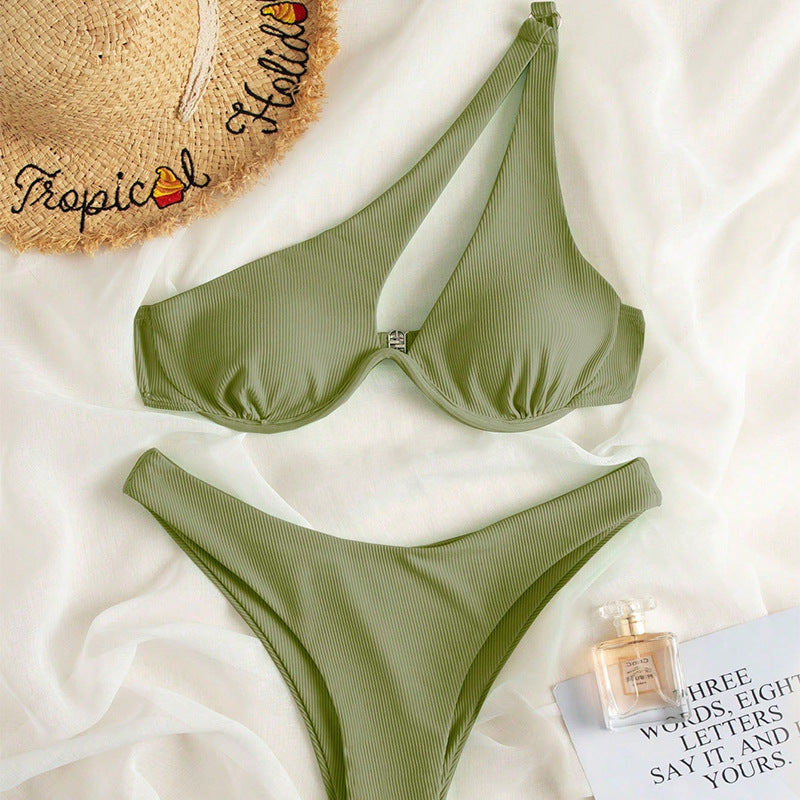 Damen Dreiecks-Bikini mit asymmetrischem Design Echo Archiv