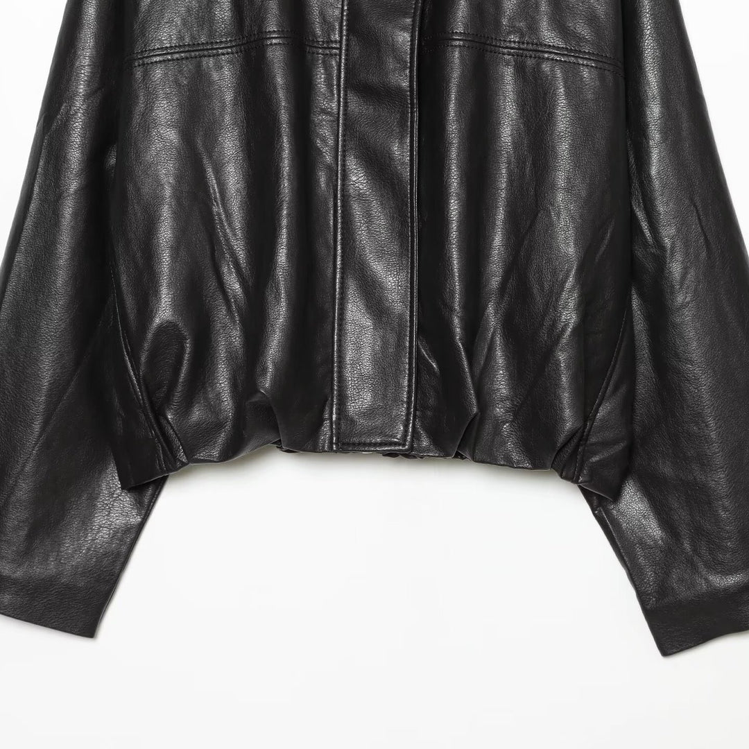 Damen Cropped Boxy Kunstlederjacke mit hohem Funnelkragen und verdeckter Leiste Echoarchiv