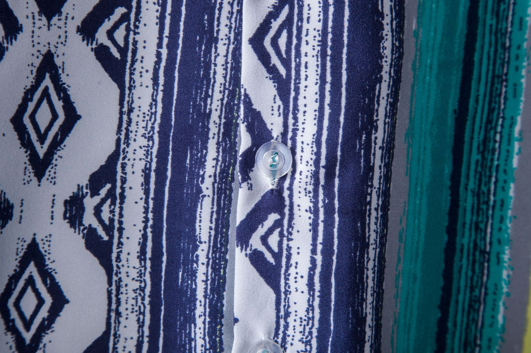 Herren Kurzarmhemd mit einzigartigem tribal-inspiriertem Design Echoarchiv