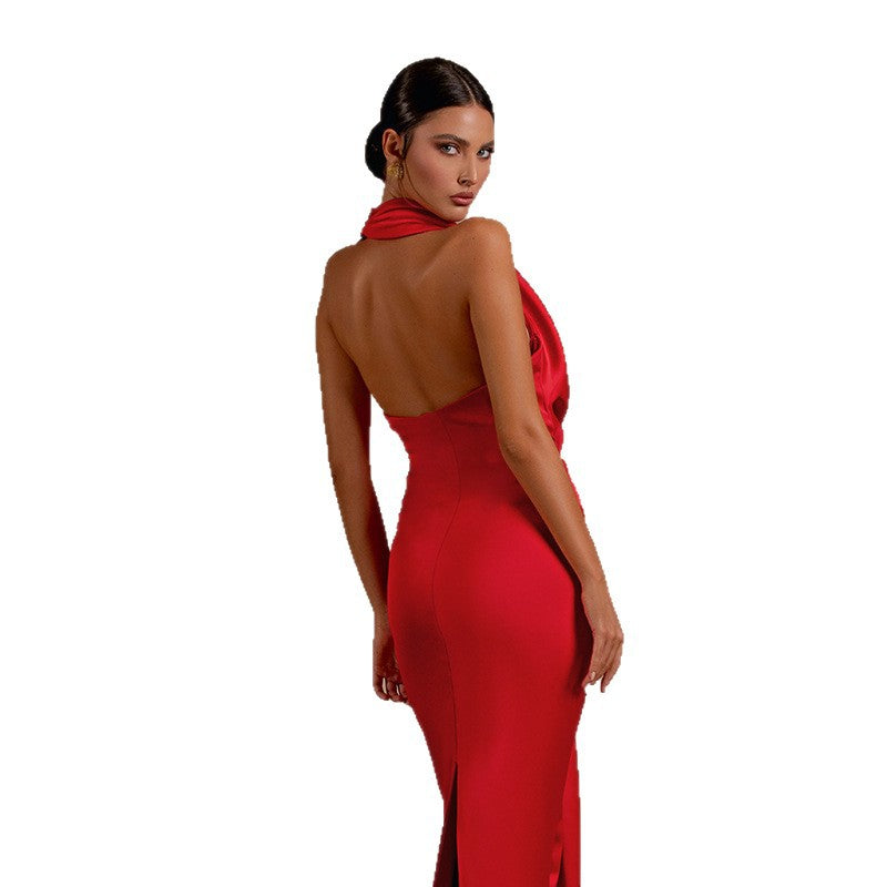 Damen Elegantes Wickel-Maxikleid mit tiefem V-Ausschnitt und figurbetonter Silhouette Echo Archiv