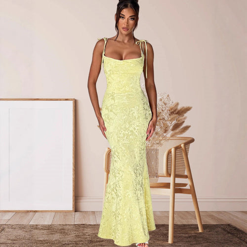 Damen Elegantes Maxikleid mit verführerischen Spaghettiträgern Echo Archiv