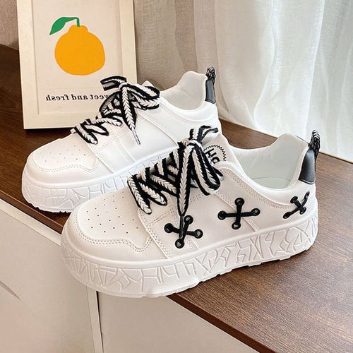 Damen Sneaker mit modischem Design und robuster Sohle Echo Archiv