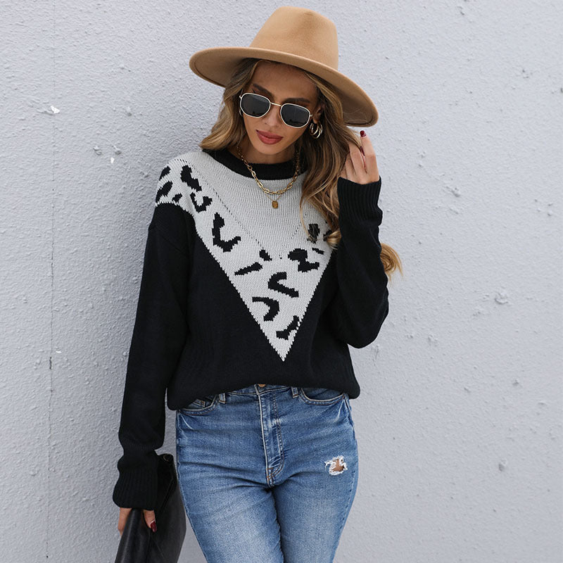 Damen Feinstrickpullover mit kontrastiver Leo‑Jacquard‑Passe und legerer Silhouette Echoarchiv