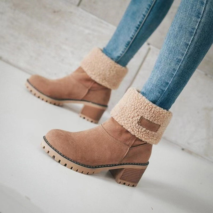 Damen Gefütterte Ankle-Boots mit Lammfell-Umschlag und profiliertem Blockabsatz Echoarchiv