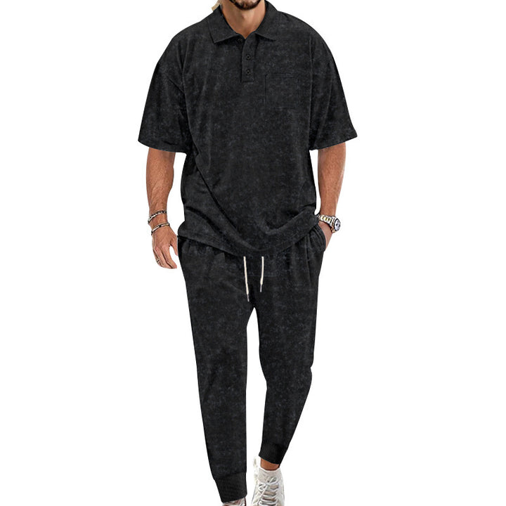 Herren lässiges Freizeit-Set mit Poloshirt und Jogginghose Echoarchiv