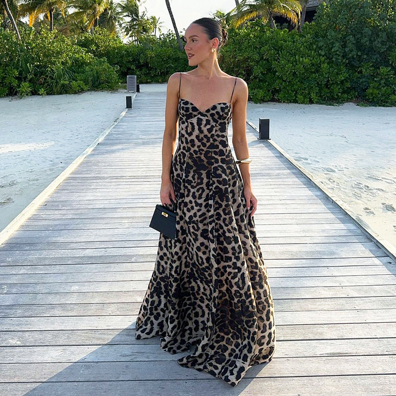 Damen Maxikleid mit figurbetontem Schnitt und floralem Leopardenmuster Echo Archiv