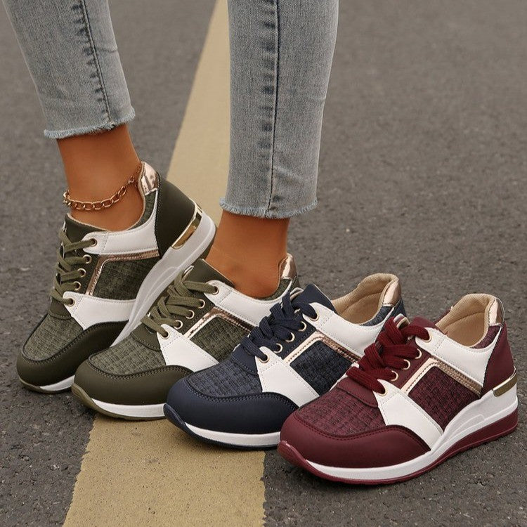 Damen sportive Keil-Sneaker mit strukturiertem Strickmix gepolstertem Komfortfußbett und goldenen Akzenten Echo Archiv