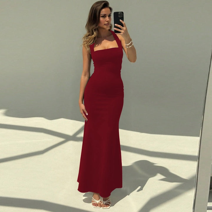 Damen Elegantes Maxikleid mit quadratischem Ausschnitt und figurbetonter Silhouette Echo Archiv