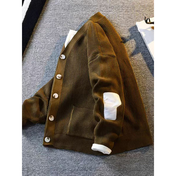 Herren Oversized Strickcardigan mit Ellenbogen-Patches und aufgesetzten Taschen Echoarchiv