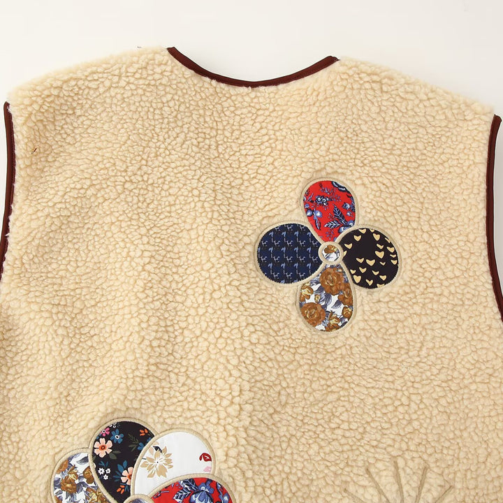 Damen Gefütterte Teddyweste mit Patchwork-Applikationen und Knebelverschlüssen Echoarchiv