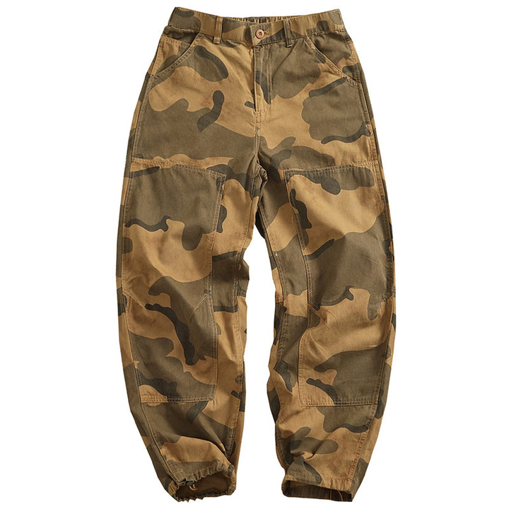 Herren Cargohose im stylischen Camouflage-Design mit elastischem Bund und praktischen Taschen Echoarchiv