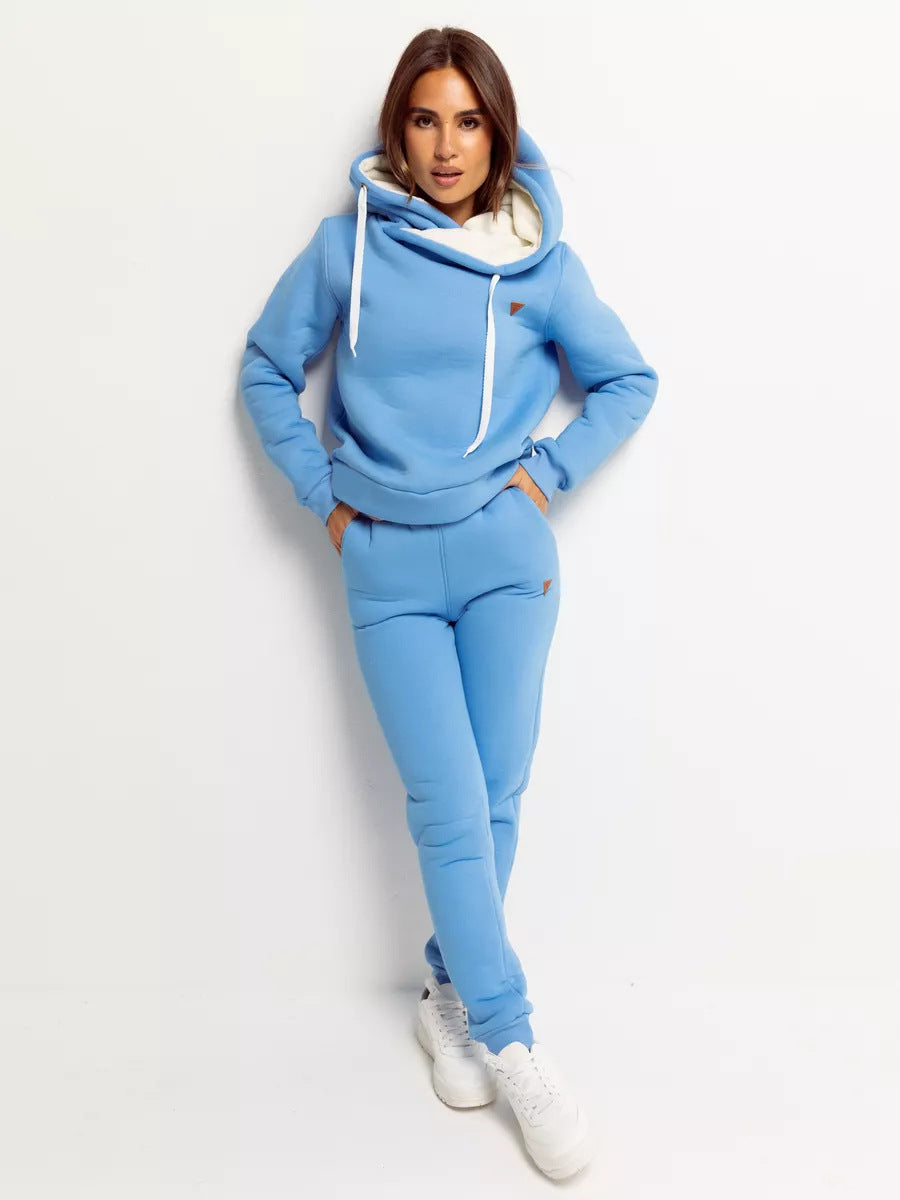 Damen Loungewear-Set mit Schalkragen-Hoodie und taillierter Jogginghose – Élanora