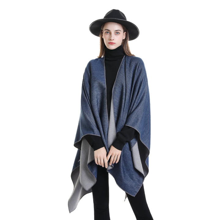 Damen Wohlfühl-Poncho Aus Weichem Wollmix mit Elegantem Schnitt Echoarchiv