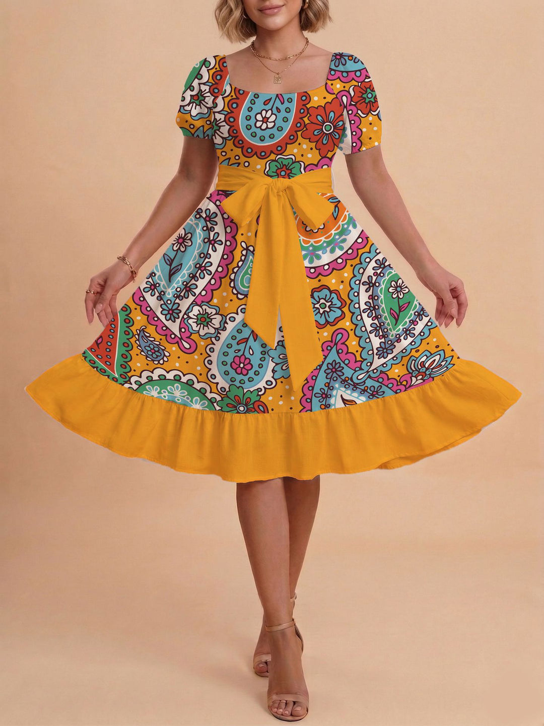 Damen Verspieltes Maxikleid mit Bärenmuster und taillierbarem Band Echo Archiv
