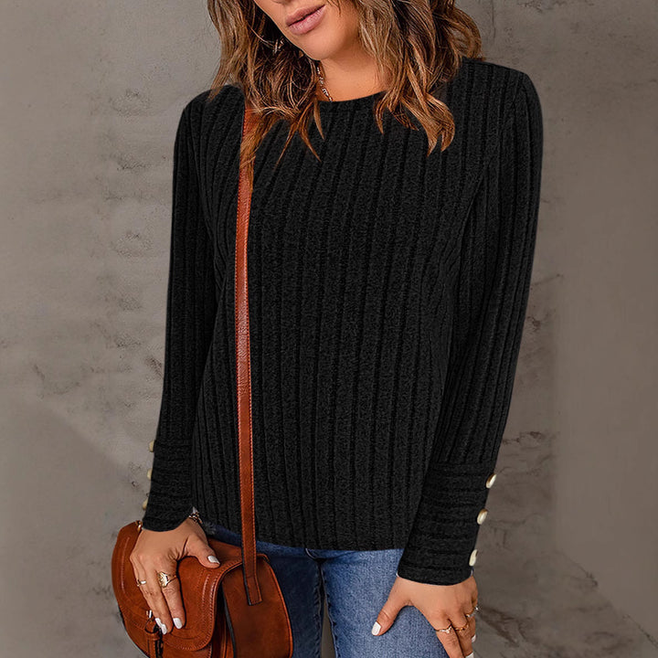 Damen Gerippter Feinstrickpullover mit Rundhalsausschnitt und Zierknopf‑Manschetten Echoarchiv