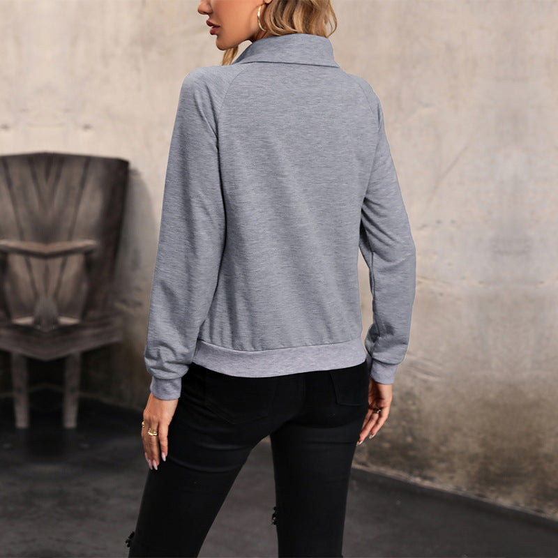 Damen Sweatshirt mit asymmetrischem Knopfkragen, Raglanärmeln und taillierter Silhouette Echoarchiv