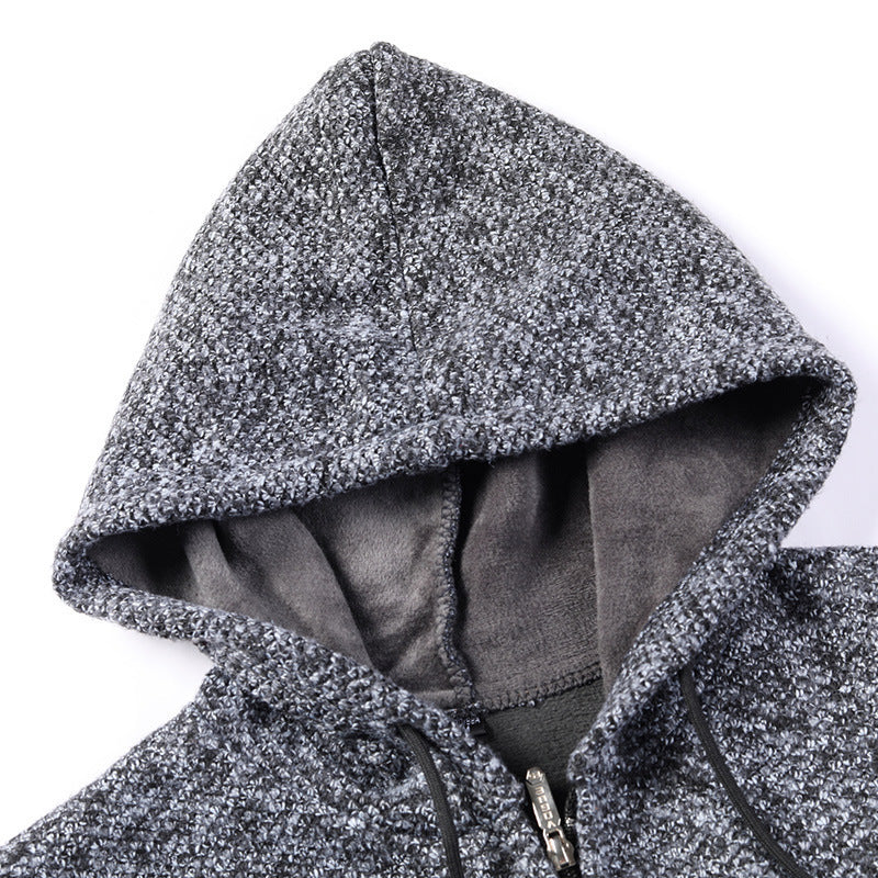 Herren moderne Strickjacke mit hohen Kragen und praktischen Taschen Echoarchiv