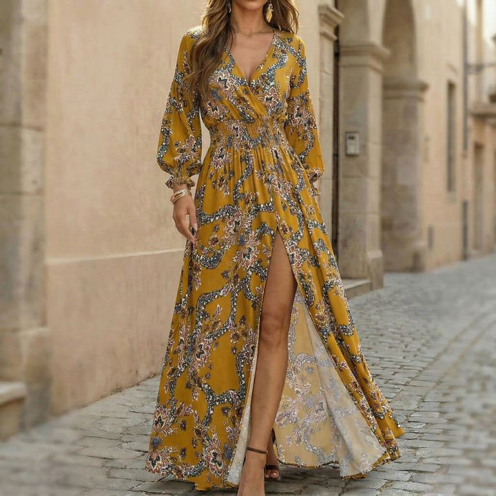 Damen nan fließendes Maxikleid mit Wickeloberteil, geraffter Smoktaillenpartie und hoher Beinschlitz Echo Archiv