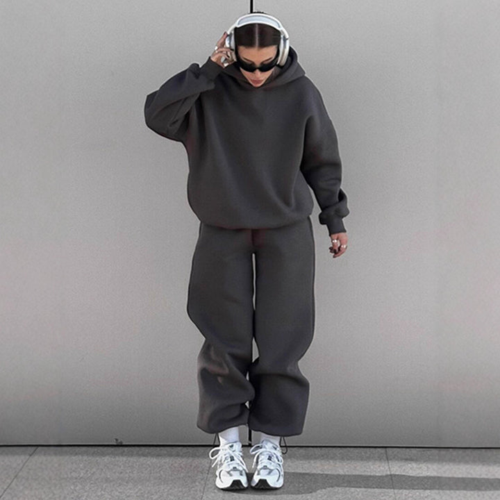 Damen urbanes Oversize-Lounge-Set mit Kapuzenpullover, locker geschnittener High-Waist-Jogginghose und passender Mütze – Auréline
